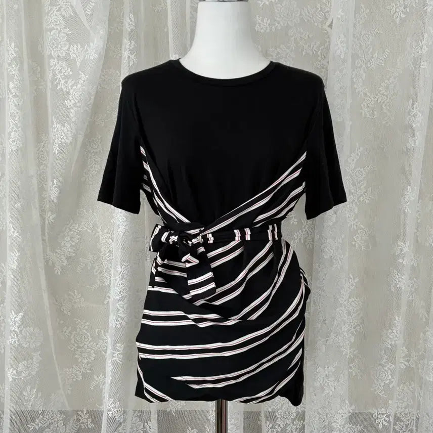 [BUNJANG] Maje Striped Wrap Short Sleeve T-Shirt Black / 2) 마쥬 maje 스트라이프 랩 반팔 티셔츠 블랙
