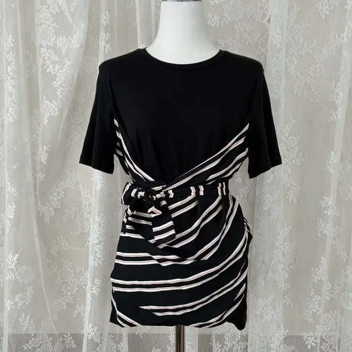 [BUNJANG] Maje Striped Wrap Short Sleeve T-Shirt Black / 2) 마쥬 maje 스트라이프 랩 반팔 티셔츠 블랙