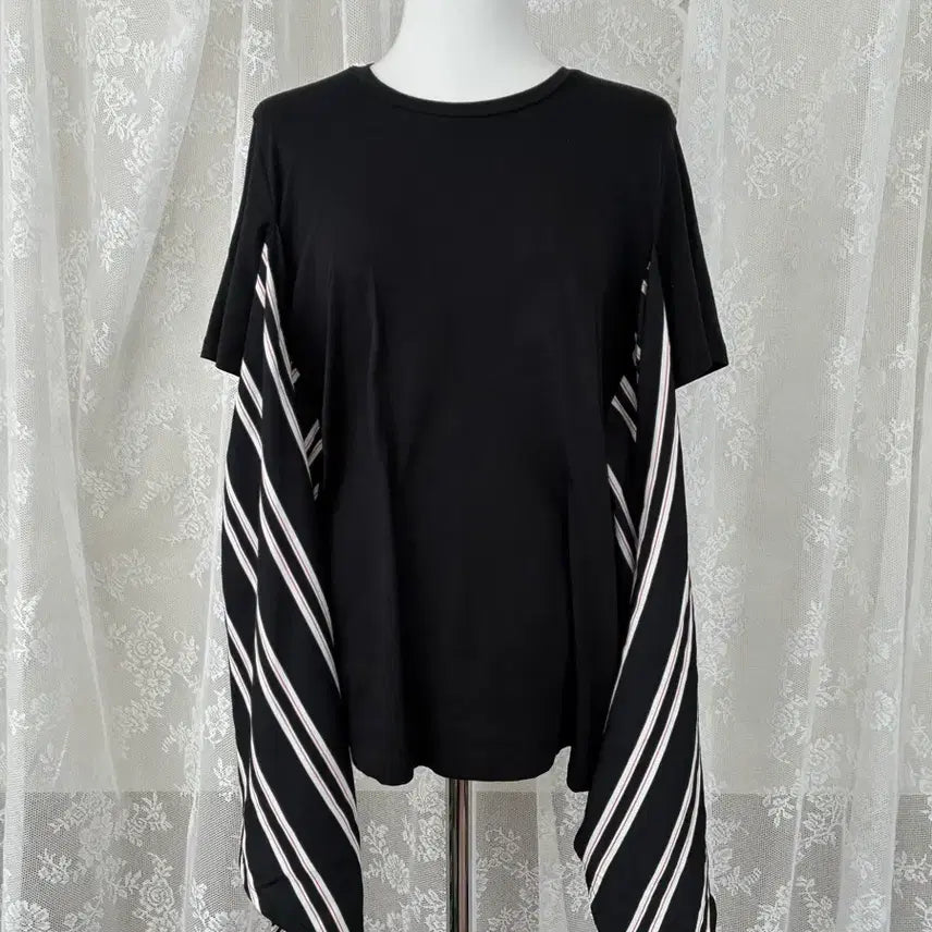 [BUNJANG] Maje Striped Wrap Short Sleeve T-Shirt Black / 2) 마쥬 maje 스트라이프 랩 반팔 티셔츠 블랙
