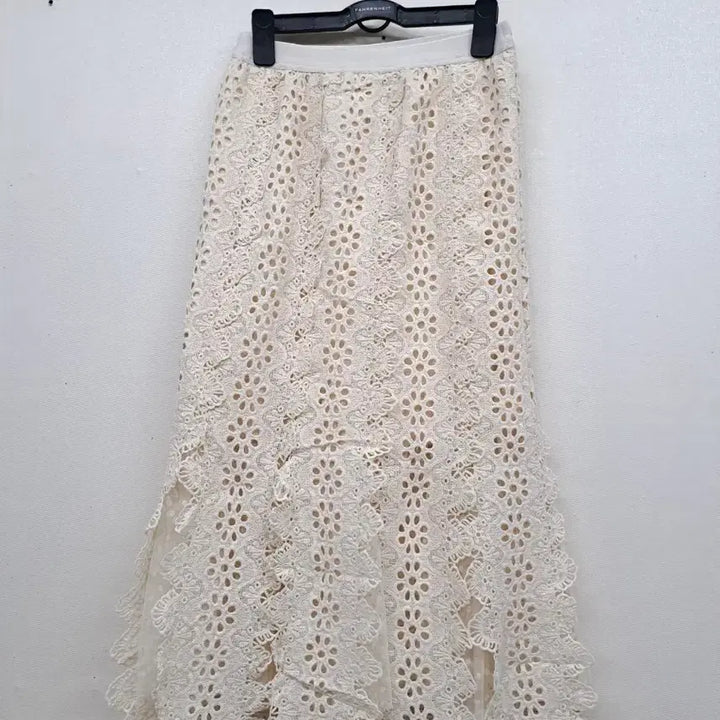 [BUNJANG] Lace Long Skirt Size 26 / 레이스 롱스커트26미사용
