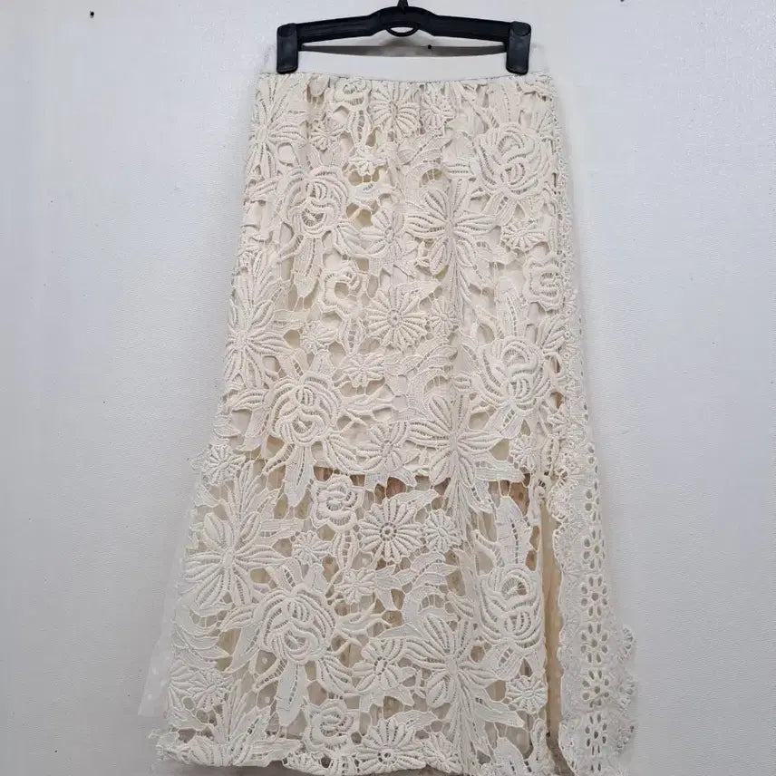 [BUNJANG] Lace Long Skirt Size 26 / 레이스 롱스커트26미사용