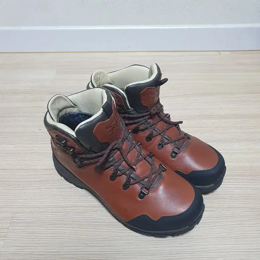 [BUNJANG] KOLON SPORT Expert Hiking Boots Size 270 / 코오롱스포츠 1708 익스퍼트 등산화 270