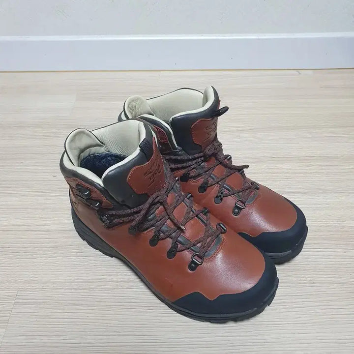 [BUNJANG] KOLON SPORT Expert Hiking Boots Size 270 / 코오롱스포츠 1708 익스퍼트 등산화 270