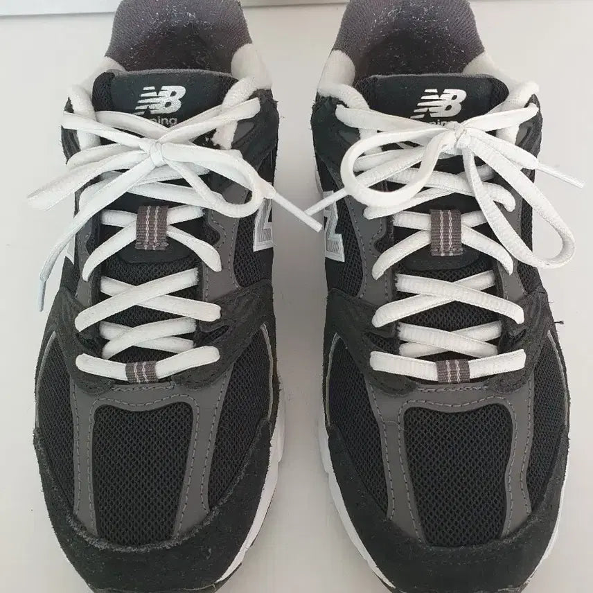 [BUNJANG] New Balance 530 Classic Black Grey (245) / 뉴발란스 530 클래식 블랙 그레이 (245)