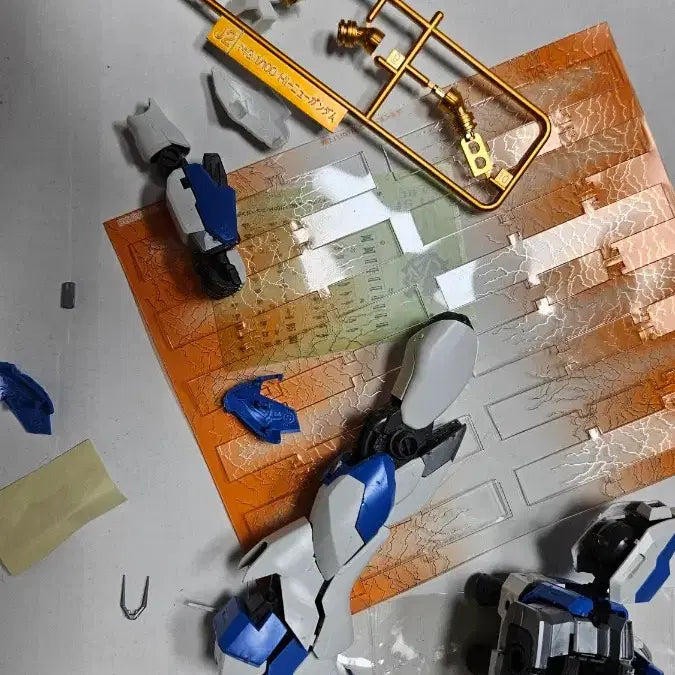 [BUNJANG] Hi-gundam MG 1/100 Scale Model Kit / 하이-건담 MG 1/100 조립 키트