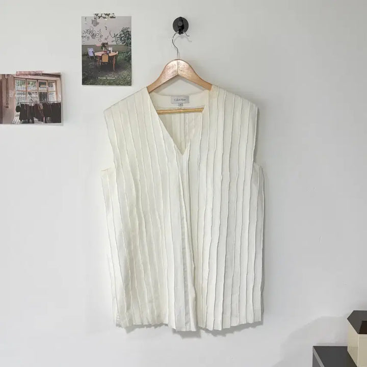 [BUNJANG] Calvin Klein Pleated Sleeveless Top / [택포] [42] CK 캘빈클라인 플리츠 슬리브리스 탑