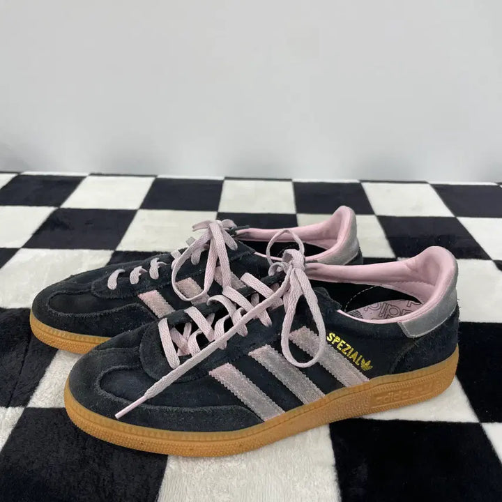 [BUNJANG] Adidas Spezial Handball Core Sneakers / 아디다스 스페지알 핸드볼 코어 스니커즈 240mm