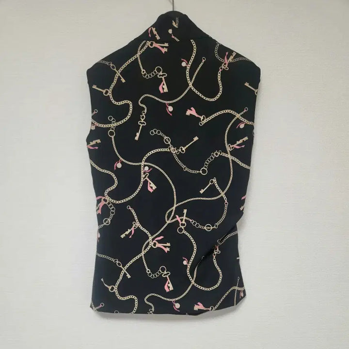 [BUNJANG] MOJO.S.FINE Chain Pattern Sleeveless Blouse - Size S / [새상품급] 모조에스핀 올드머니 체인패턴 나시 블라우스 55