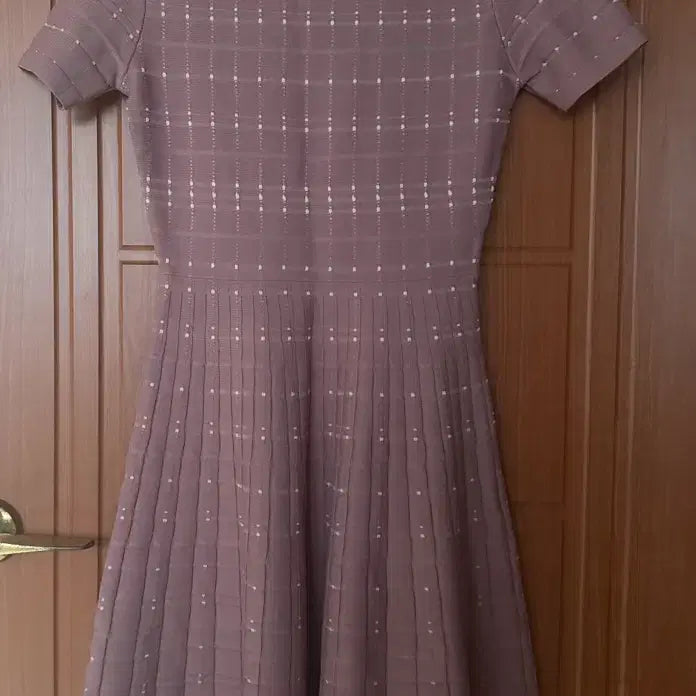 [BUNJANG] LIST Pink Check Knit Dress / LIST 핑크 체크 니트 원피스