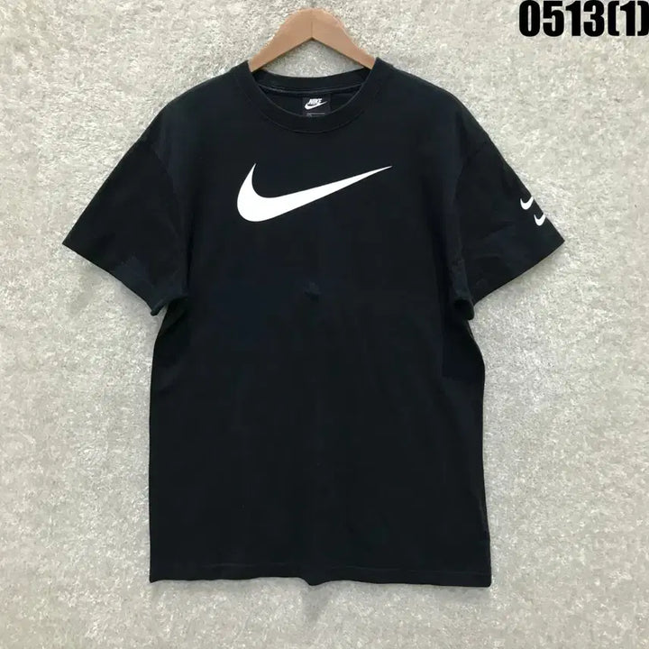 [BUNJANG] Nike Swoosh Short Sleeve T-Shirt Black S / 나이키 스우시 반팔 티셔츠 블랙 s