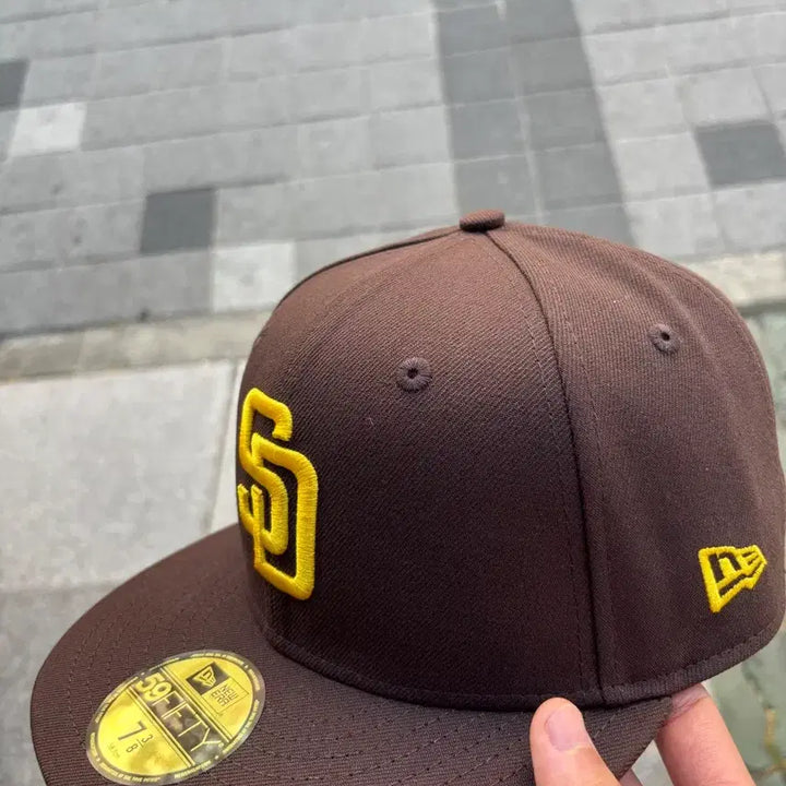 [BUNJANG] New Era San Diego Padres Baseball Cap / 뉴에라 샌디에이고 모자