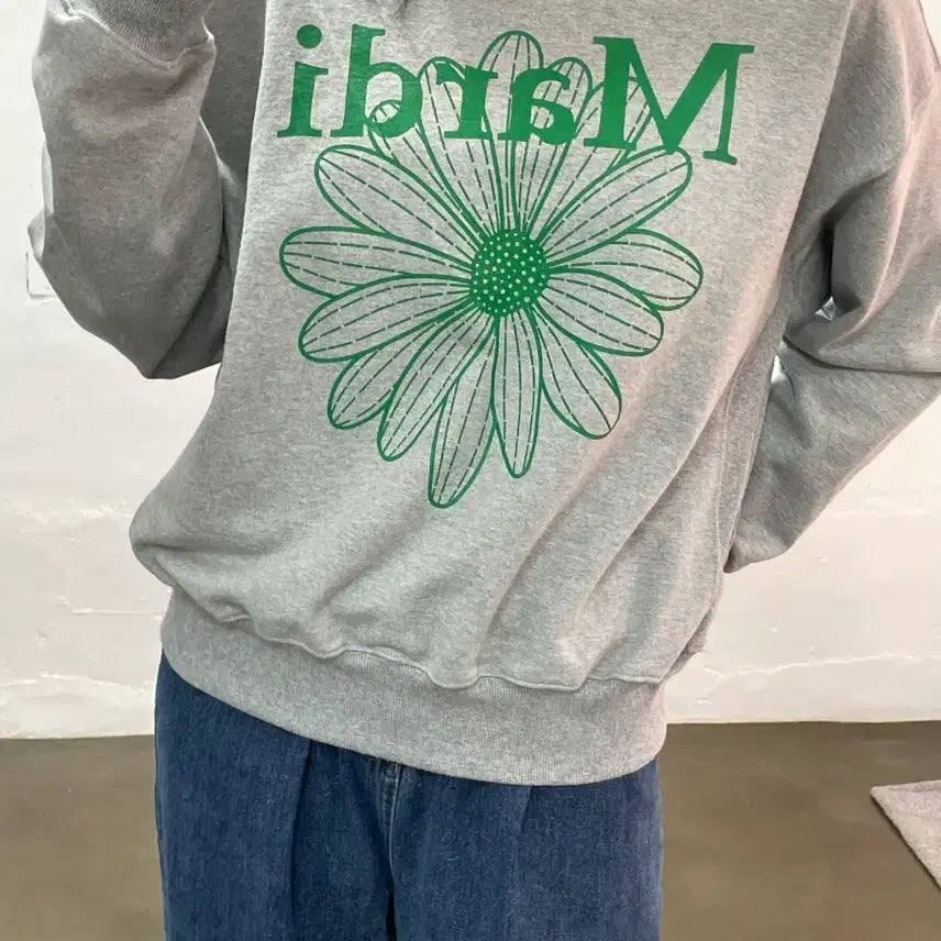 [BUNJANG] Mardi Mercredi Gray Floral Sweatshirt / 마르디메크르디 회색 꽃무늬 맨투맨 티셔츠