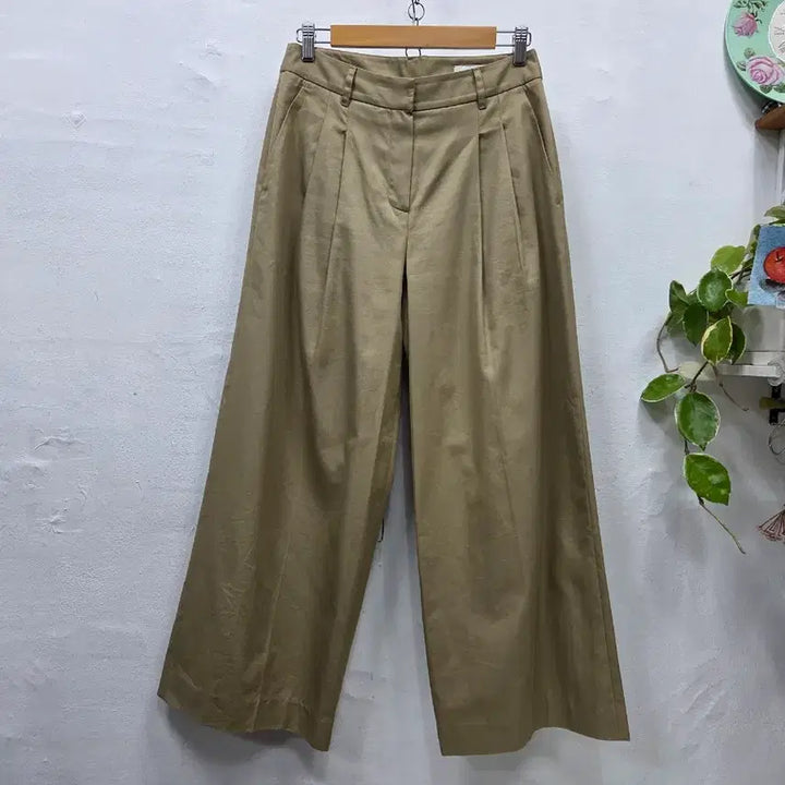 [SOLD OUT] 빈폴 레이디스 투턱 와이드 팬츠 베이지 27