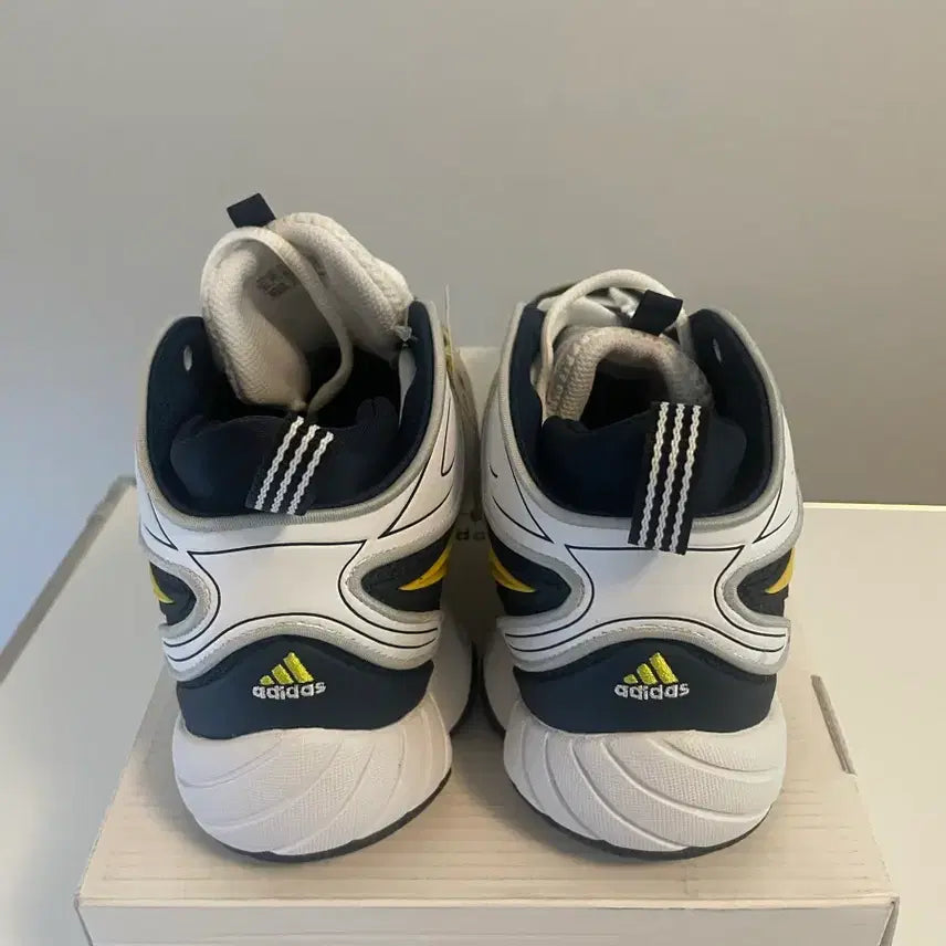 [BUNJANG] Adidas Intimidation Basketball Shoes / 280) 아디다스 인티미데이션 농구화