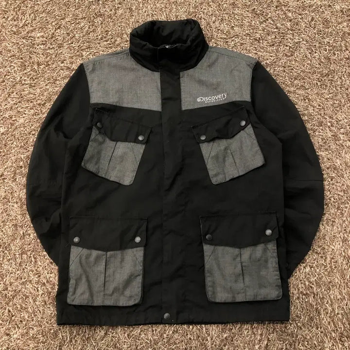 [BUNJANG] Discovery Expedition Pocket Windbreaker Jacket / 105 디스커버리 포켓 바람막이 자켓