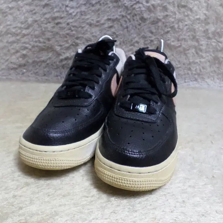 [BUNJANG] Nike Air Force Sneakers / 후루룩구제2 225 나이키 에어포스 운동화 중고 신발 260513