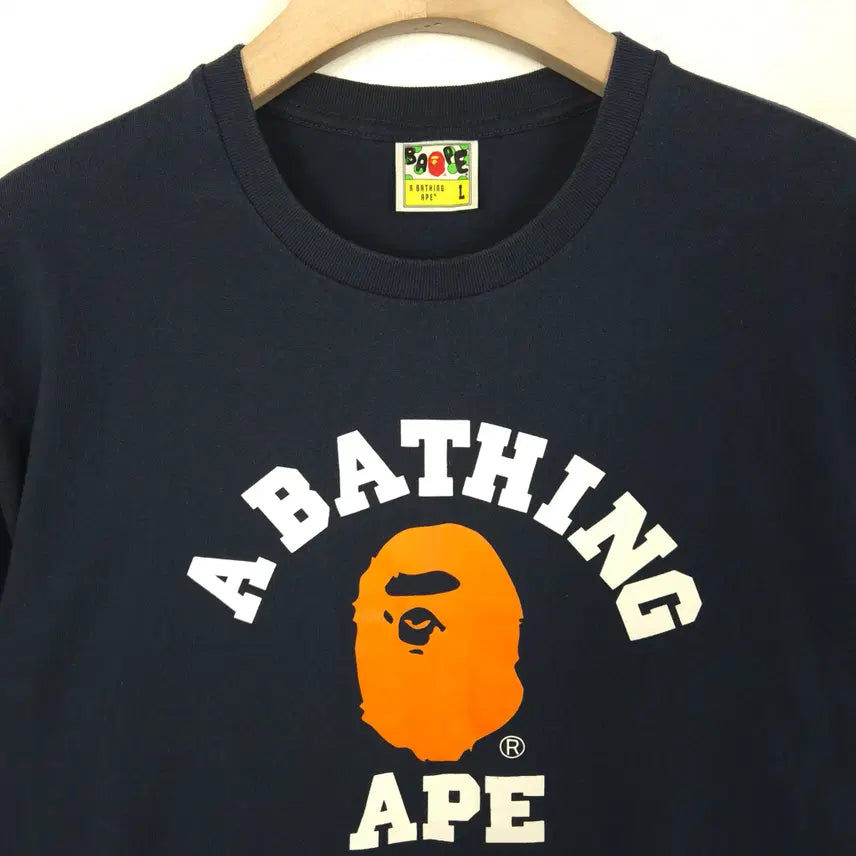 [SOLD OUT] [100] 베이프 네이비 컬리지 반팔 티셔츠