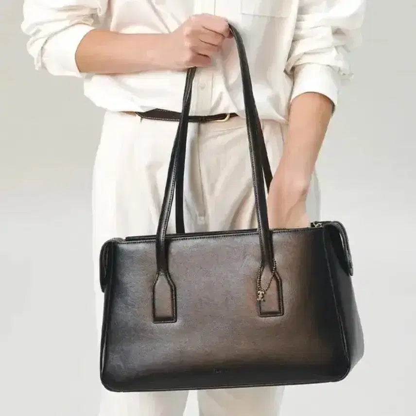 [BUNJANG] Polneua Bridge Bag Black Shoulder Bag / 폴뉴아 BRIDGE BAG 브릿지백 블랙 숄더백 빅백