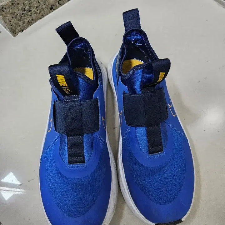 [BUNJANG] Nike Blue Slip-On Sneakers / 나이키 운동화 블루 슬립온