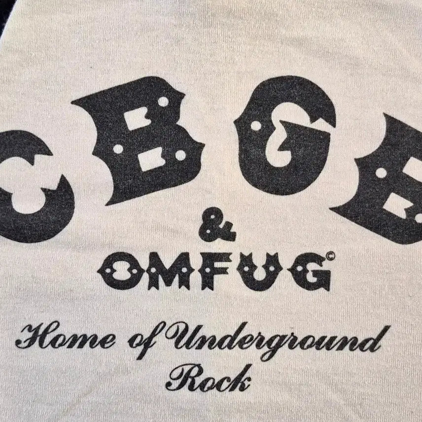 [BUNJANG] 1990s CBGB OMFUG Raglan Baseball Tee by SOFFE (Size S) / 90s Vintage CBGB 3/4 Baseball Raglan Tee