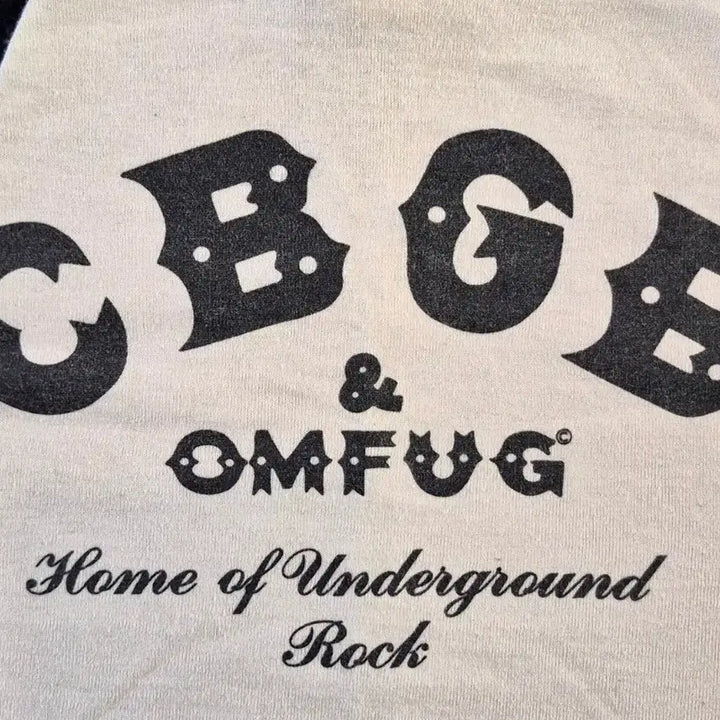 [BUNJANG] 1990s CBGB OMFUG Raglan Baseball Tee by SOFFE (Size S) / 90s Vintage CBGB 3/4 Baseball Raglan Tee