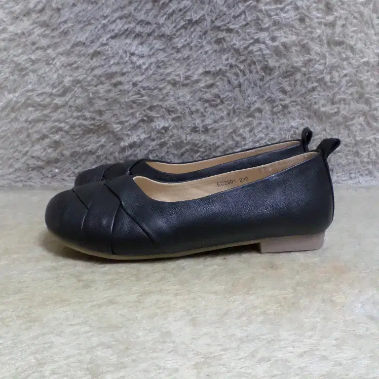 [BUNJANG] ANPLIAME Flat Shoes Used Size 260 / 후루룩구제2 230 앤플라임 플랫슈즈 중고 신발 260513