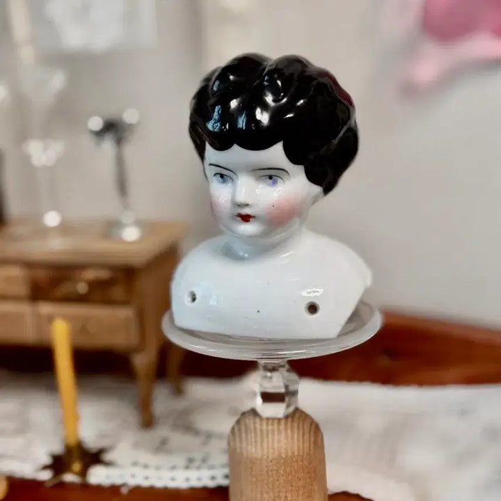 [BUNJANG] Vintage Porcelain China Head Doll / 빈티지 포세린 헤드돌 차이나 헤드돌