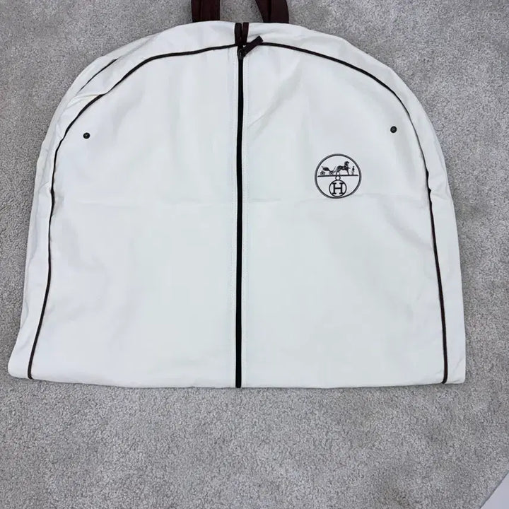 [BUNJANG] Hermès Garment Suitcase / 에르메스 수트케이스/에르메스 가버먼트