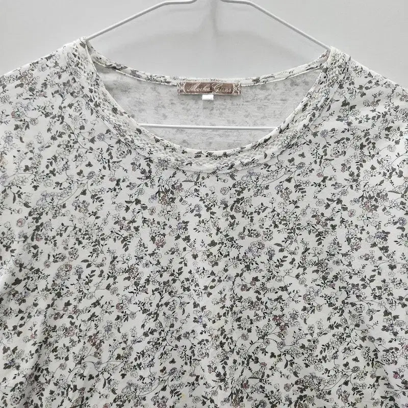 [BUNJANG] Cottage Flower Short-Sleeve T-shirt Light Grey / 모리걸 코티지 플라워 라이트 그레이 반팔 티