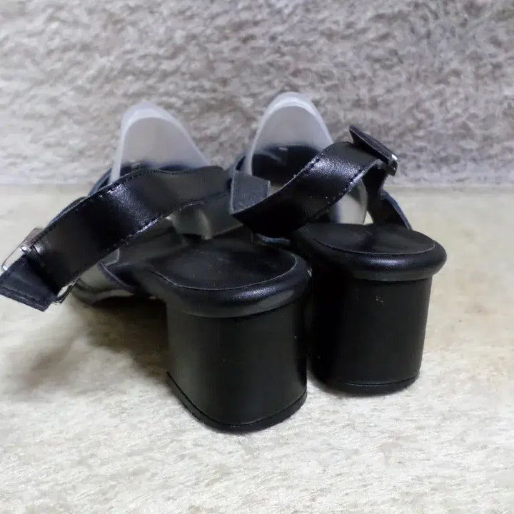 [BUNJANG] Spenco Sandals / 후루룩구제2 250 슈펜 샌들 구두 중고 신발 260513
