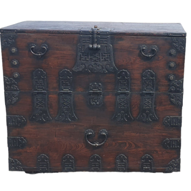 [BUNJANG] Antique Bandaji Chest with Cast Iron Hardware / 무쇠장석이 일품인 연대감 좋은 반닫이 / 앞닫이