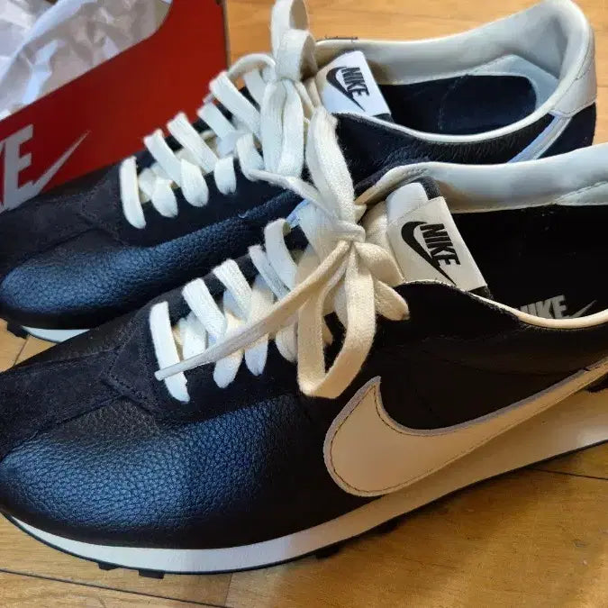 [BUNJANG] Nike LD-1000 Premium Black Sneakers / 나이키 LD-1000 프리미엄 블랙 스니커즈