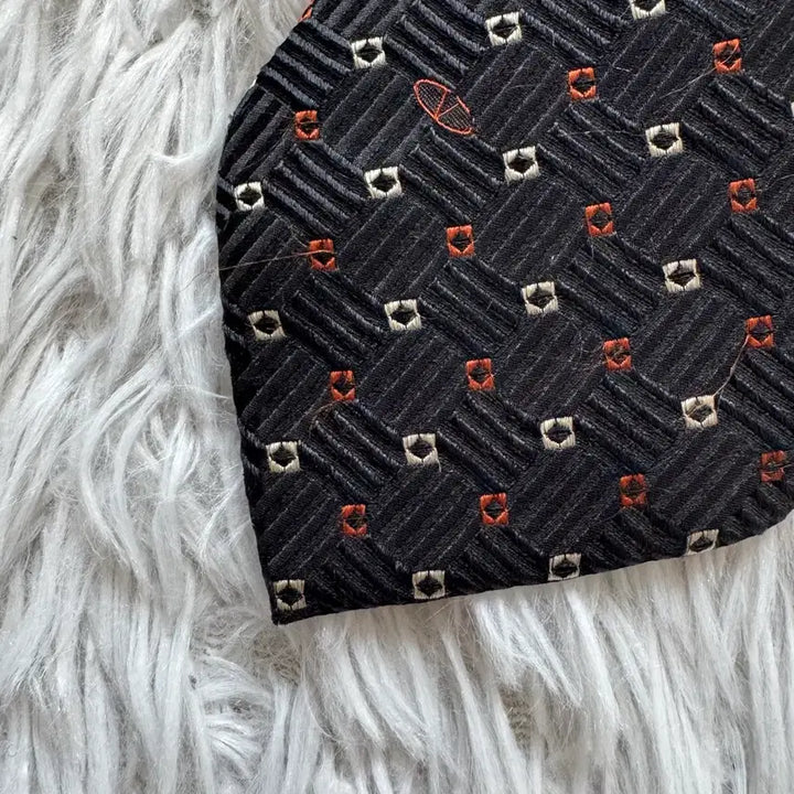 [BUNJANG] Valentino Japanese Vintage Silk Necktie / VALENTINO 일본빈티지 넥타이 빈티지넥타이 발렌티노 넥타이 OS