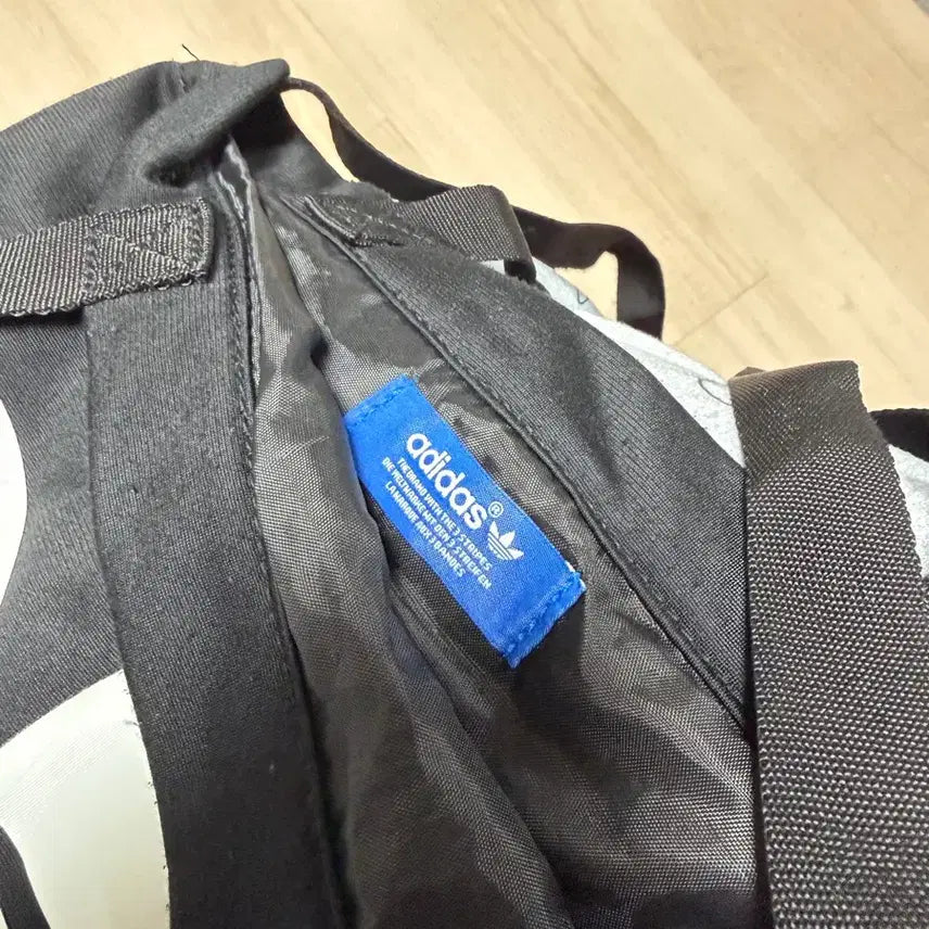 [BUNJANG] Adidas Eco Bag Crossbody Bag / 아디다스 에코백 크로스백
