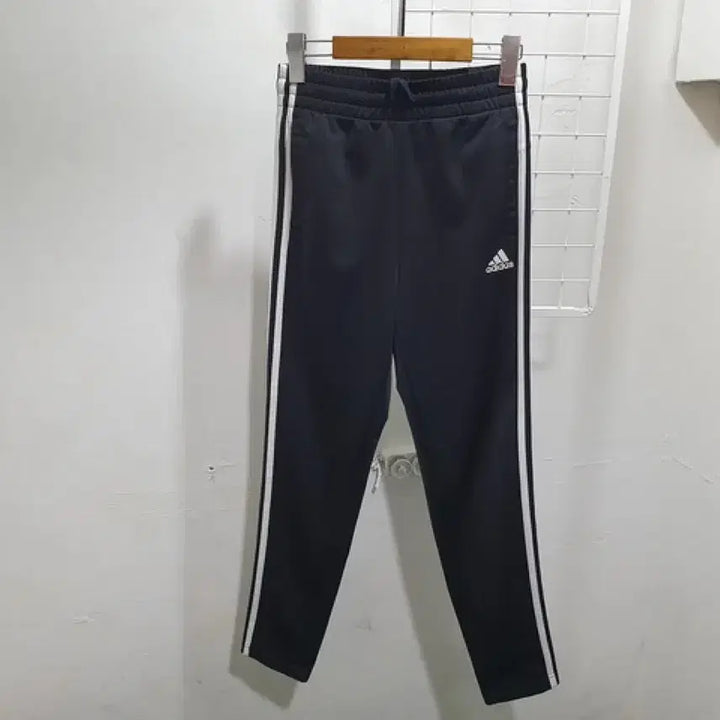 [BUNJANG] Adidas 3-Stripes Training Pants (Woman XS) / 아디다스 삼선 트레이닝 바지 (WOMAN XS)
