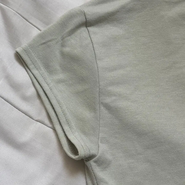 [BUNJANG] Cap Sleeve Mock Neck Short Sleeve T-Shirt / 캡소매 반목 반팔 티셔츠