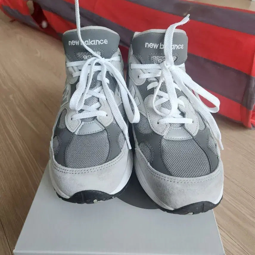 [BUNJANG] New Balance 992 Grey US 9 / 뉴발란스 992 그레이 270