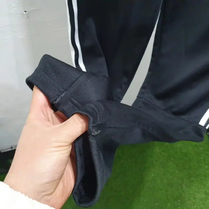 [BUNJANG] Adidas 3-Stripes Training Pants (Women&