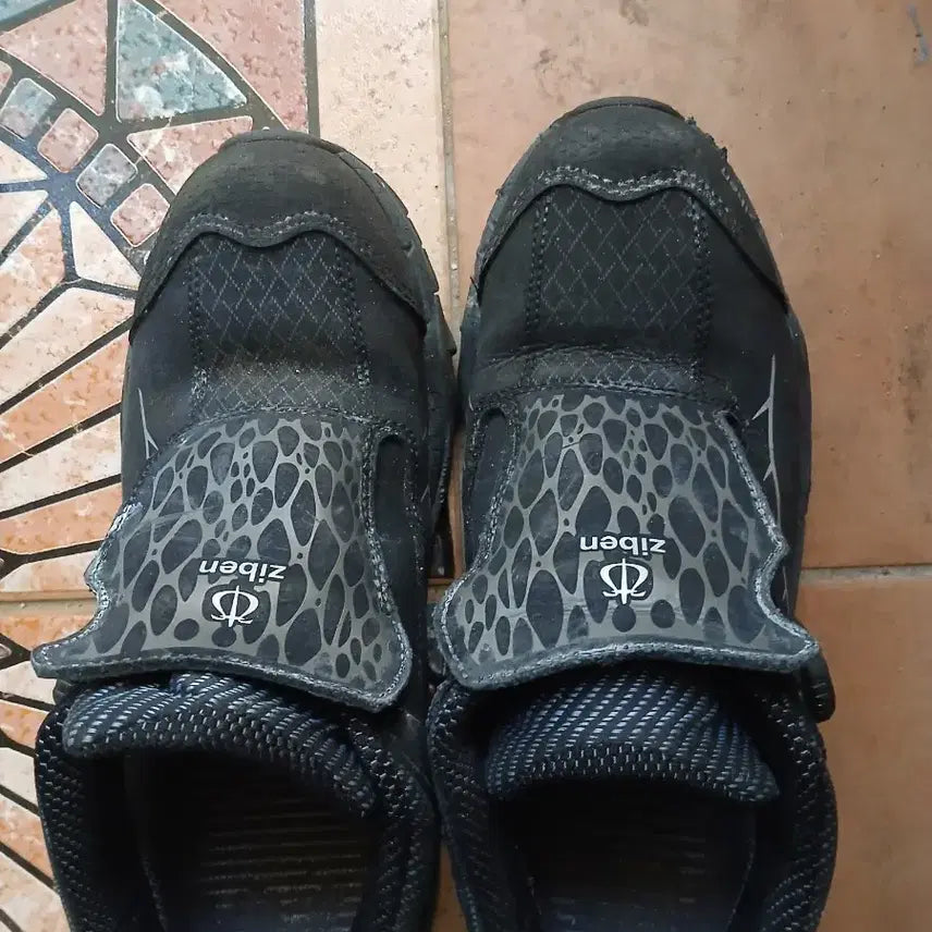 [BUNJANG] ZIBEN Black Safety Shoes / 지벤 ZIBEN 안전화 검정색