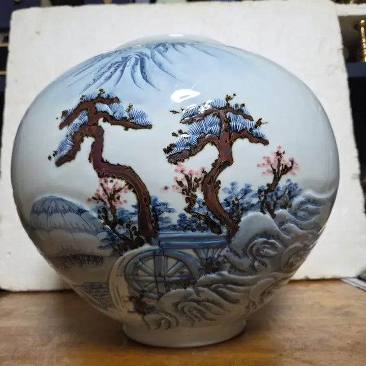 [BUNJANG] Blue and White Porcelain Landscape Moon Jar / 청화백자 풍경화 달항아리
