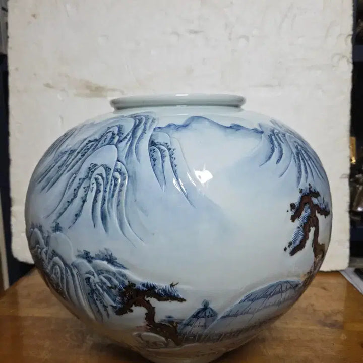 [BUNJANG] Blue and White Porcelain Landscape Moon Jar / 청화백자 풍경화 달항아리