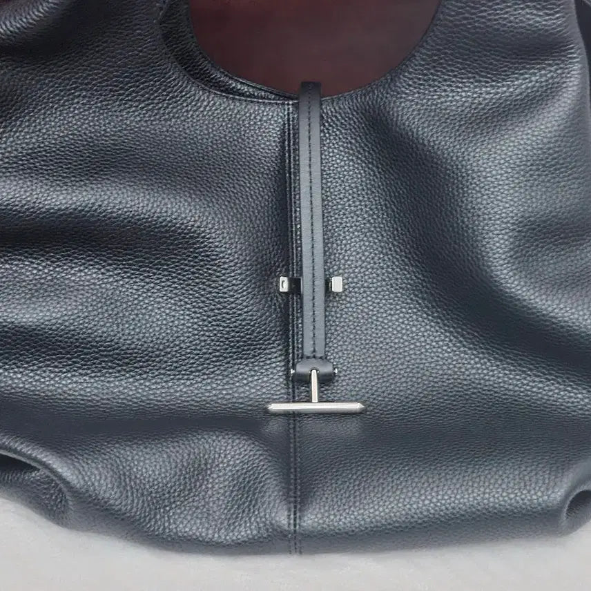 [BUNJANG] Joy Gryson Black Leather Hobo Shoulder Bag / joy gryson 조이 그라이슨 블랙 가죽 호보백 숄더백