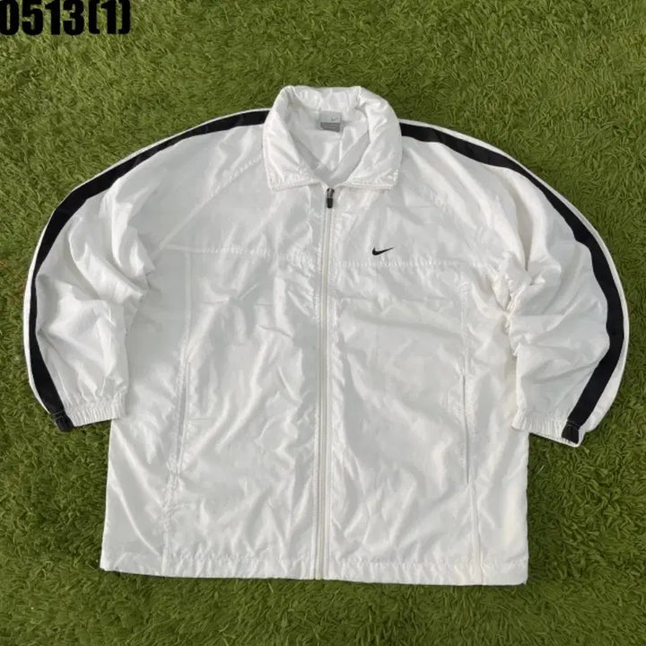 [BUNJANG] Nike White Black Line Windbreaker Jacket / 나이키 화이트 블랙 라인 바람막이 자켓