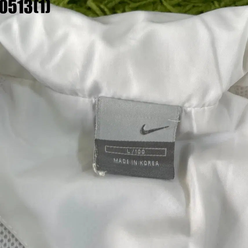 [BUNJANG] Nike White Black Line Windbreaker Jacket / 나이키 화이트 블랙 라인 바람막이 자켓