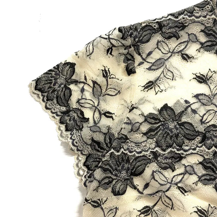 [BUNJANG] Vintage Flower Lace Top / 빈티지 플라워 레이스탑