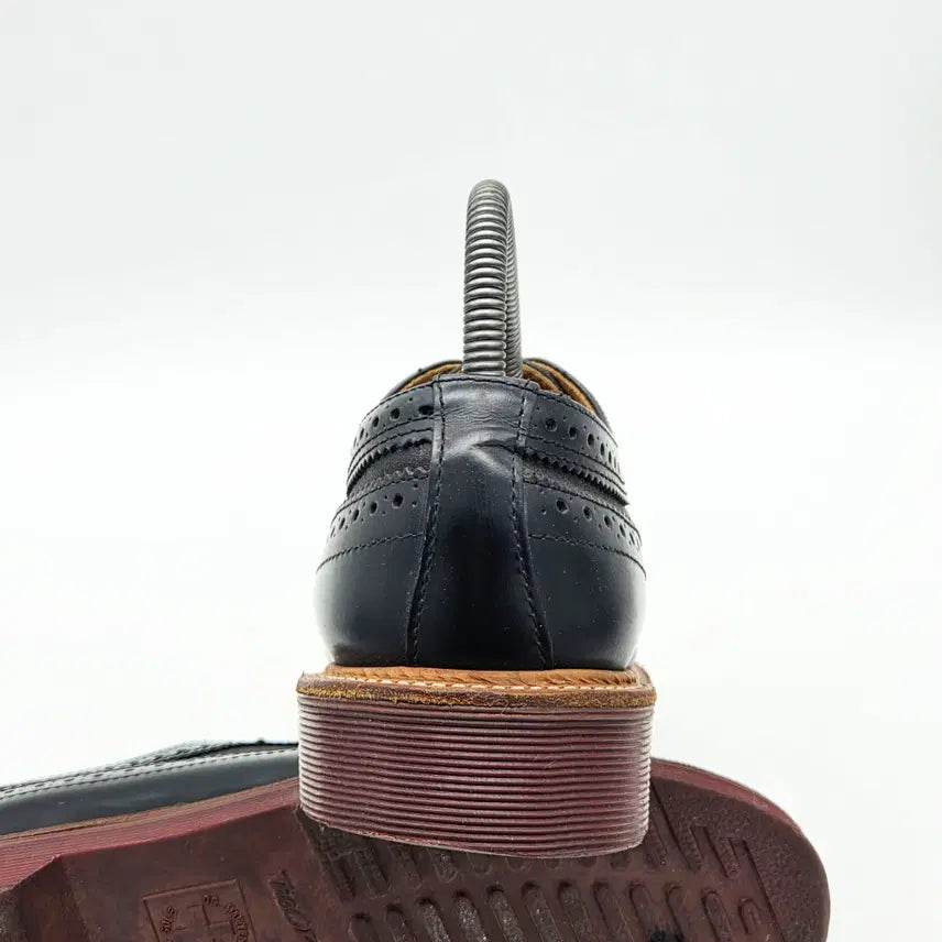 [BUNJANG] Dr. Martens Alfred 5-Hole Wingtip Shoes (UK 6) / 닥터마틴 알프레드 5홀 윙팁 슈즈 (UK 6)