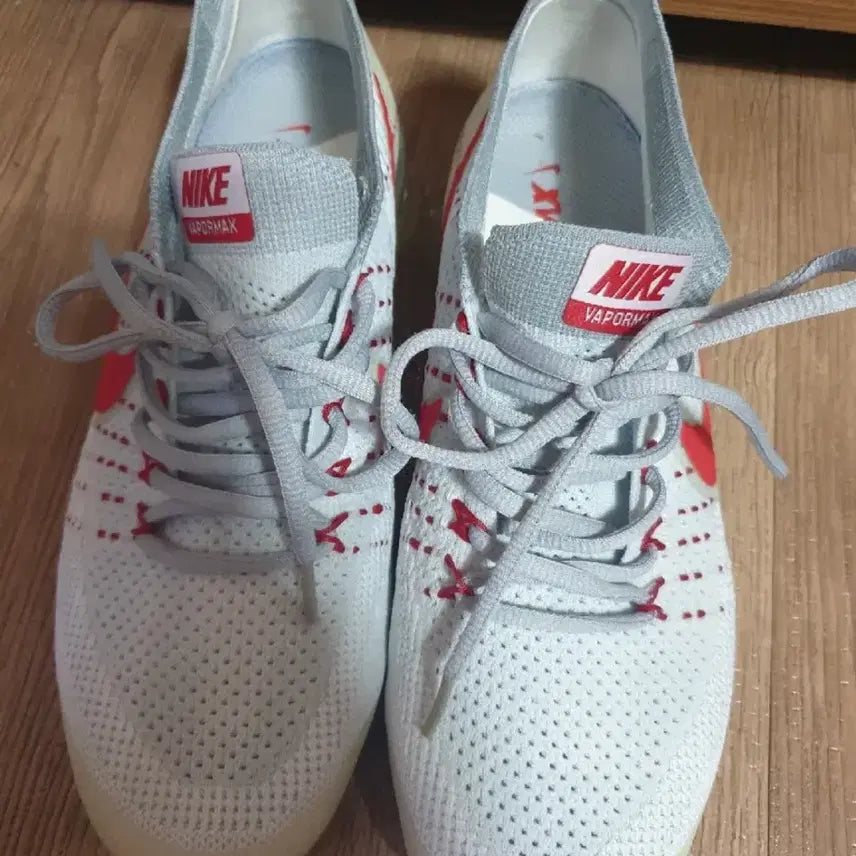 [BUNJANG] Nike Air VaporMax Flyknit Shoes / 나이키 에어 베이퍼맥스 플라이니트 260