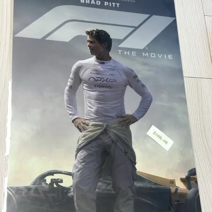 [BUNJANG] F1 The Movie Original Poster (A3) / [전용박스포장] 영화 F1더무비 포스터(A3), 에프원 포스터 브래드피트