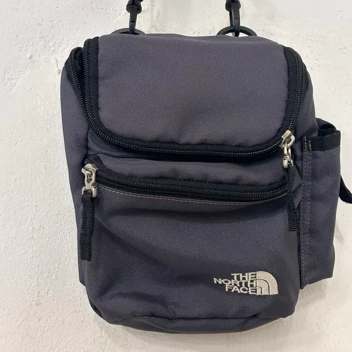 [BUNJANG] The North Face Mini Crossbody Bag / 노스페이스 미니 크로스백