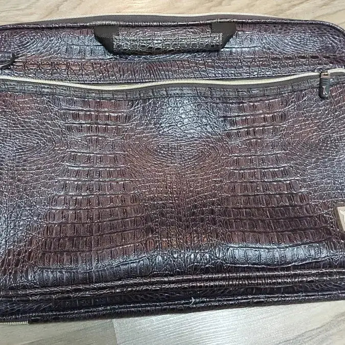 [BUNJANG] Luxury Crocodile Pattern Briefcase Laptop Bag / 서류 가방 노트북 가방